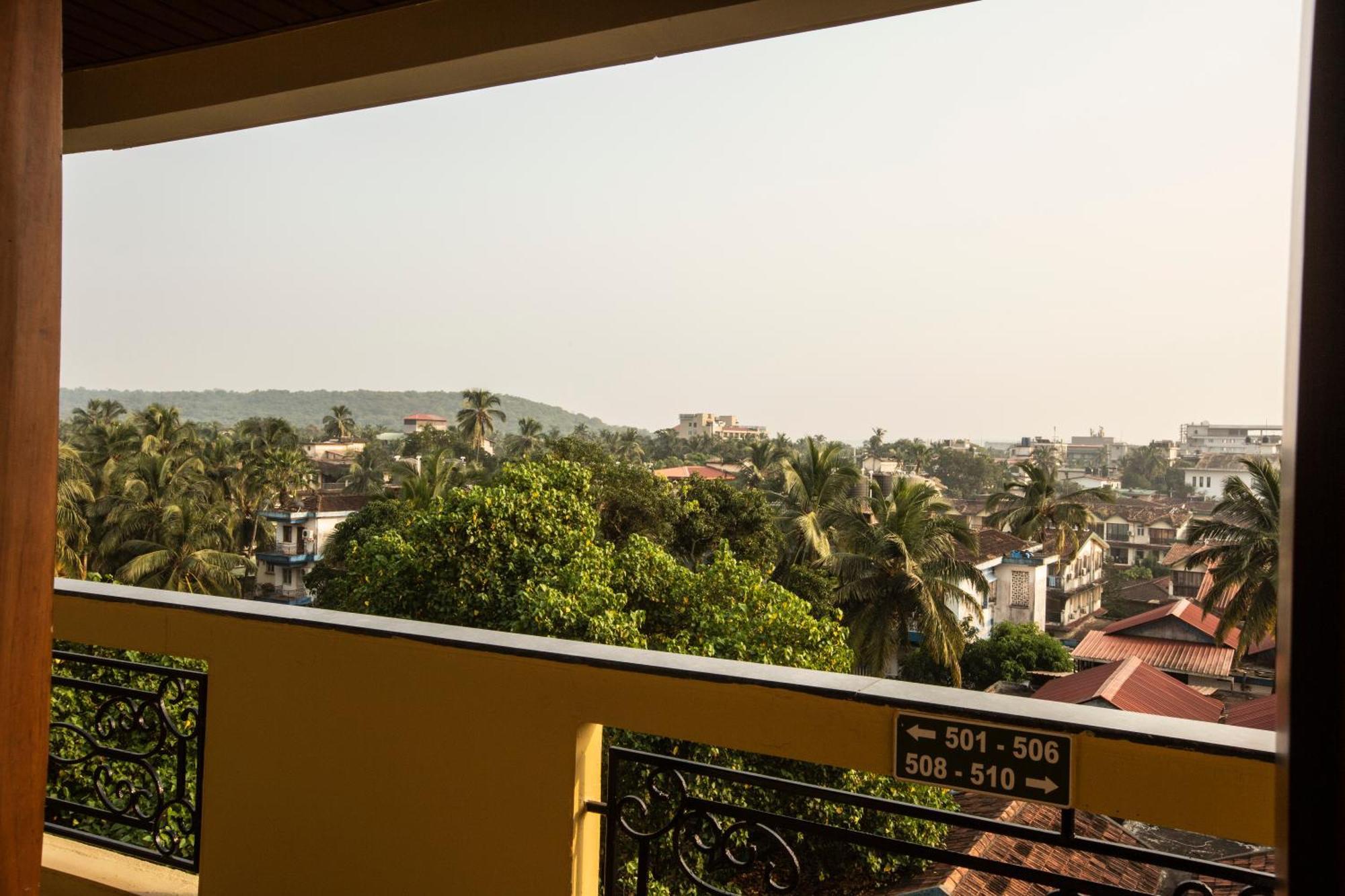 Resort De Coracao - Calangute , Goa Esterno foto